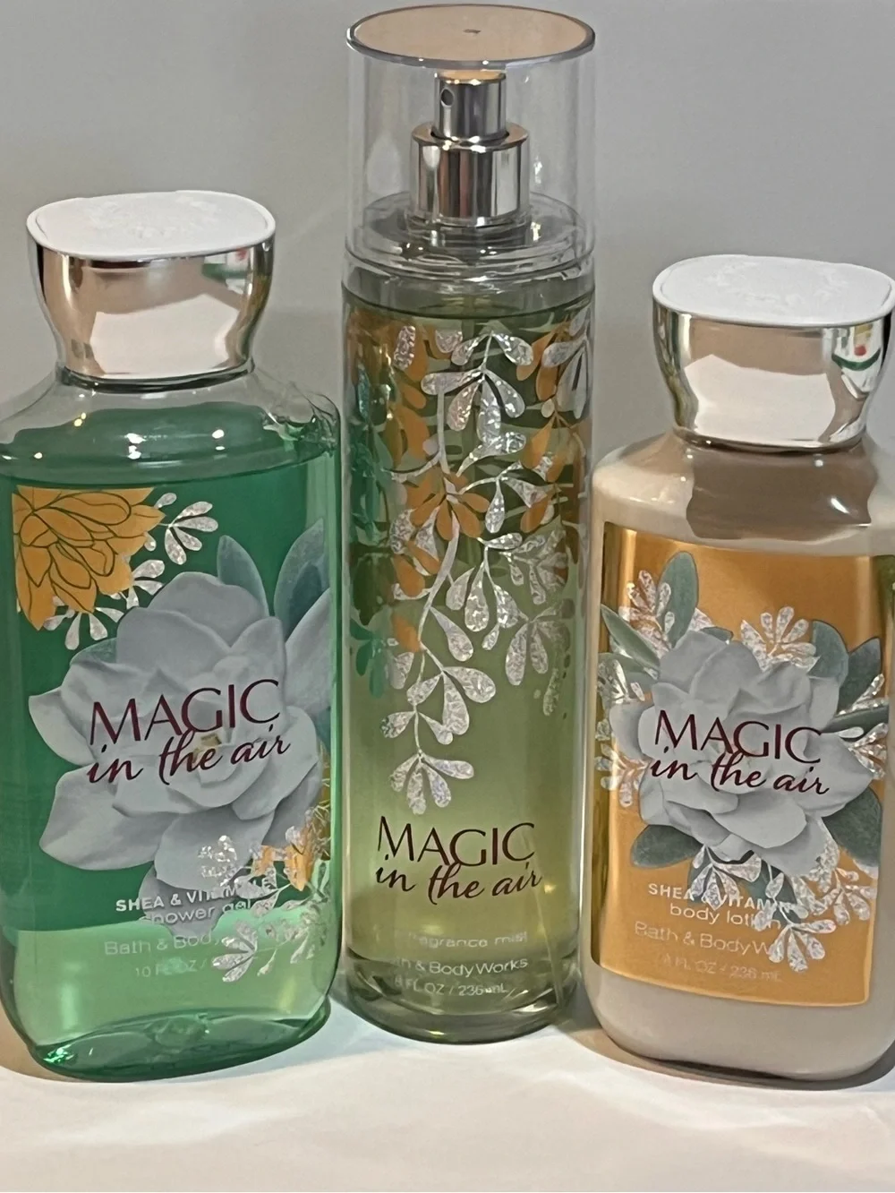 Bath & Body Works MAGIC IN THE AIR 3pc Lotion, Spray, & Shower Gel - Picture 1 of 5